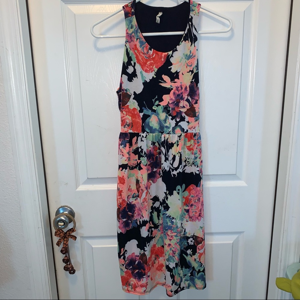 Womens L Bellamie Floral Racer Back Dress